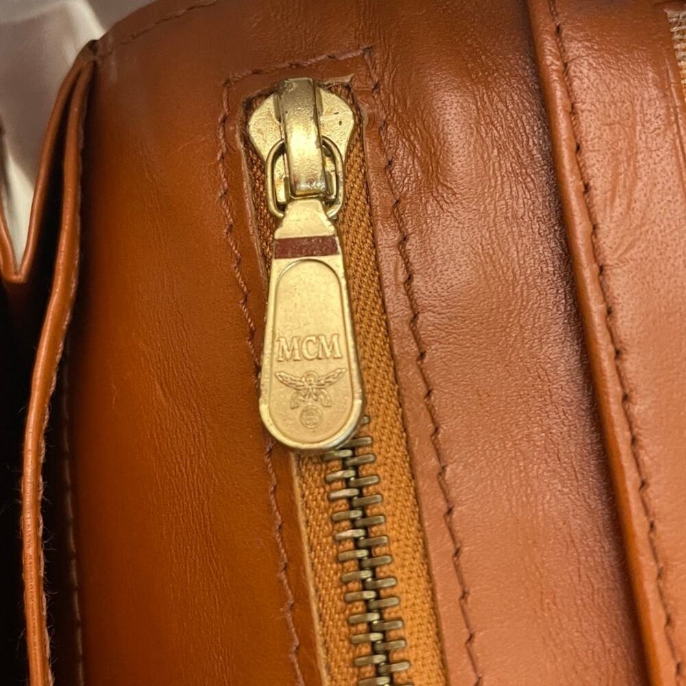 VINTAGE MCM (Michael Cromer Munich) Long Flap Kiss-Lock Wallet EUC - Picture 8 of 12